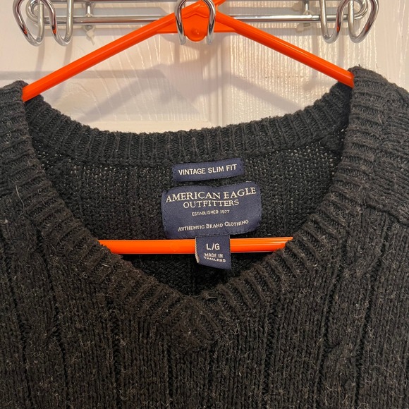 American Eagle Outfitters Mens Black Vintage Slim Fit Cable Knit Sweater - Picture 3 of 3